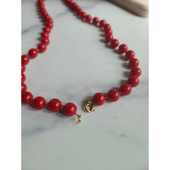 Vintage Cherry Red Plastic Beaded Necklace - Picture 5 of 9